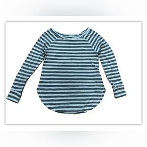 Lola Grace Women’s S Gray And While Striped Long Sleeve Lightweight Sweater